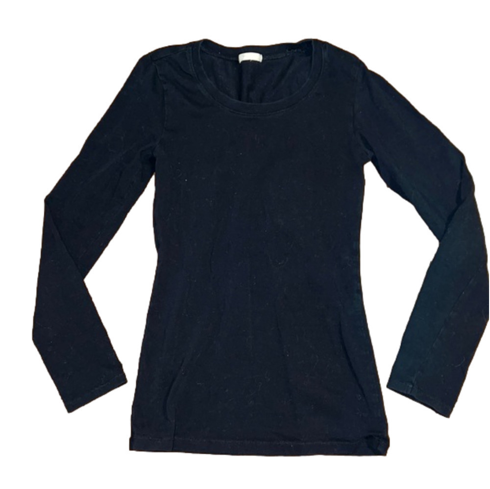Women’s Black Long Sleeve Shirt